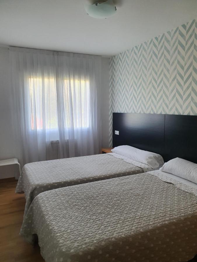 Cantares-Noja Rooms O Pedrouzo Luaran gambar