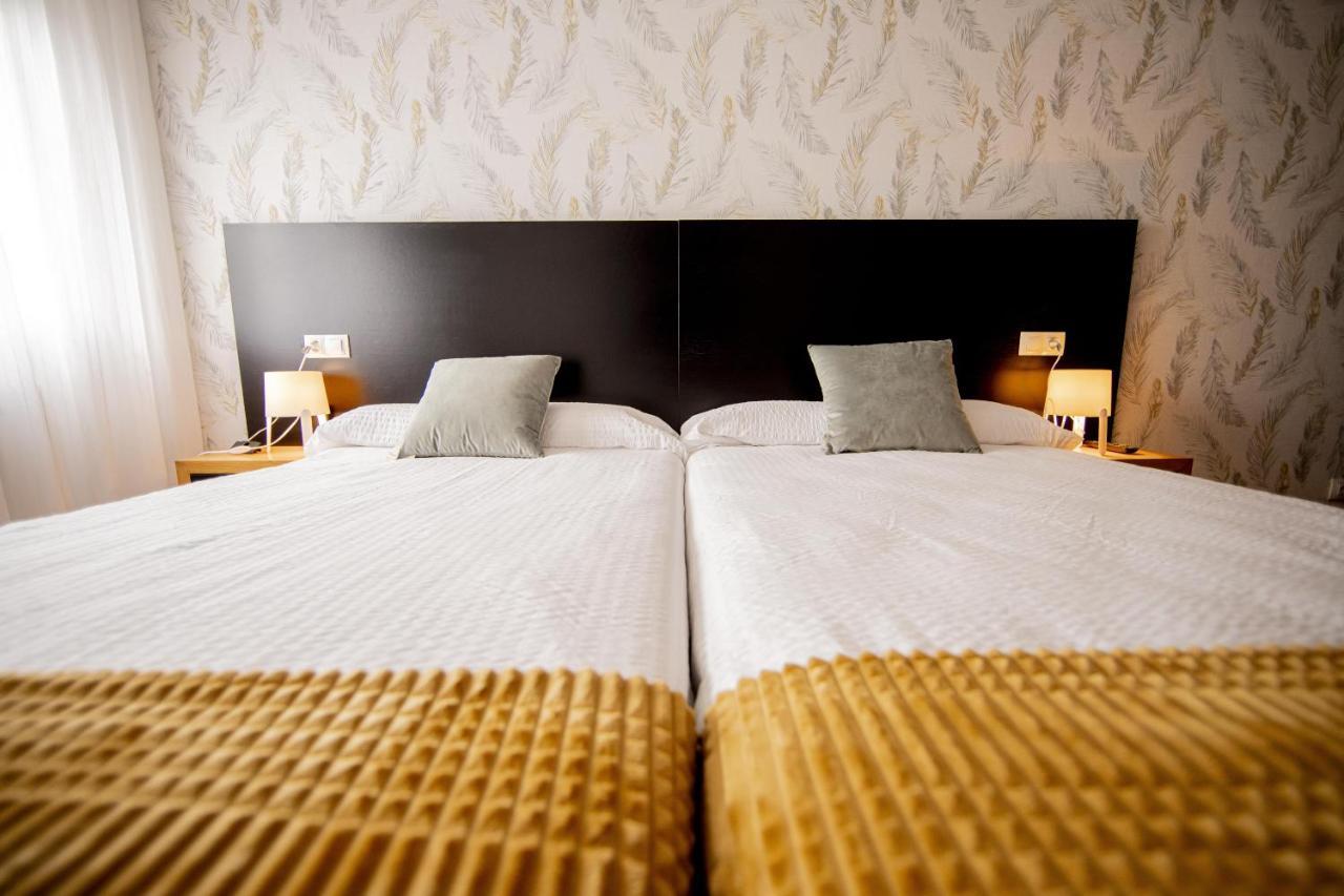 Cantares-Noja Rooms O Pedrouzo Luaran gambar