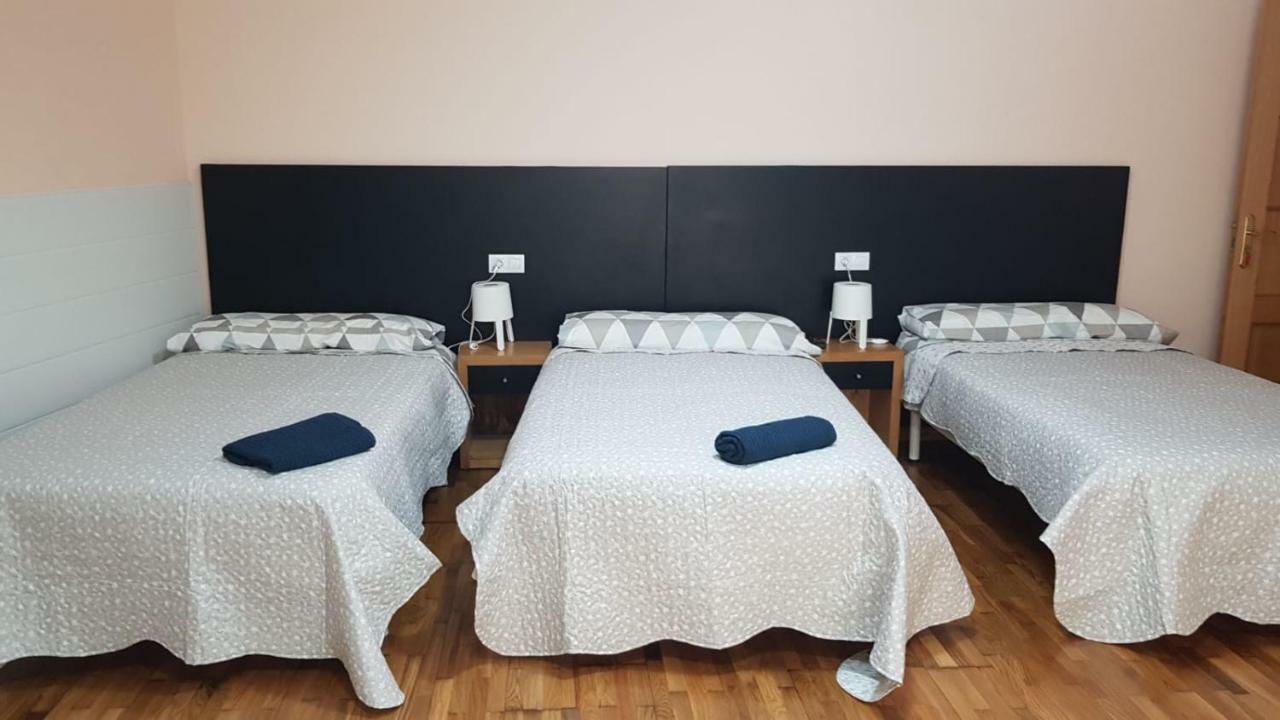 Cantares-Noja Rooms O Pedrouzo Luaran gambar